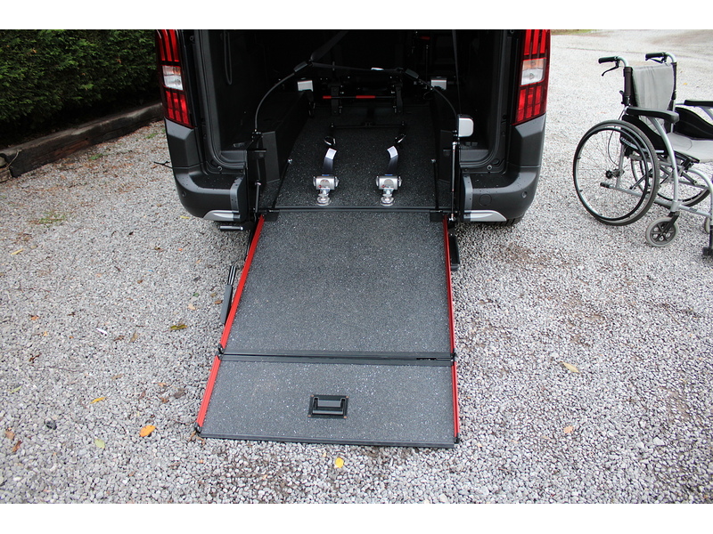 Peugeot GT Allied Horizon RS 5 seats plus wheel chair 1.5 5dr MPV Automatic Diesel