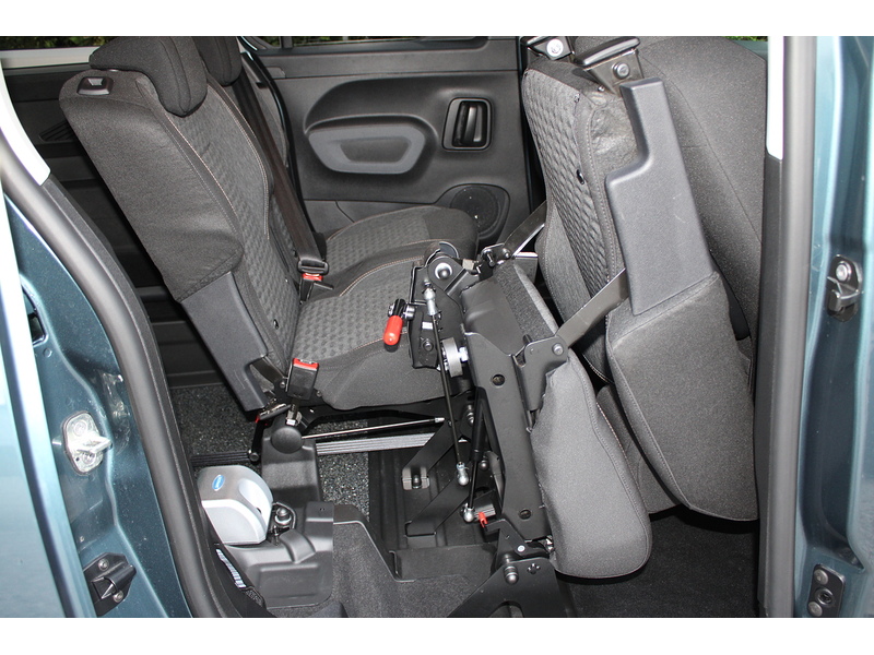 Peugeot GT Allied Horizon RS 5 seats plus wheel chair 1.5 5dr MPV Automatic Diesel