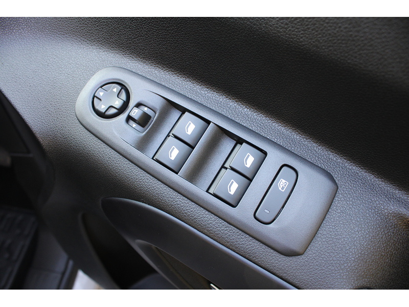 Peugeot Allied Horizon RE - LOW MILES - HUGE MPG 1.5 5dr MPV Manual Diesel