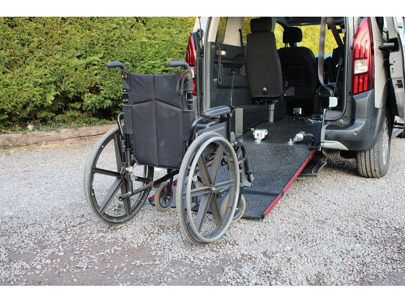 Peugeot Allied Horizon RE - LOW MILES - HUGE MPG 1.5 5dr MPV Manual Diesel