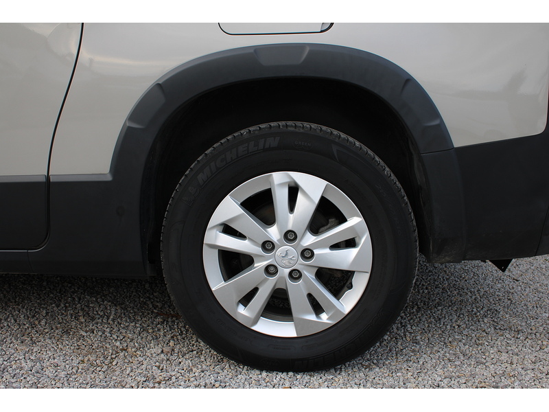 Peugeot Allure Allied Horizon Lwb 5 seat Wheelchair access car 1.5 5dr WAV Manual Diesel