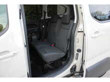 Peugeot Rifter Allure Allied Horizon Lwb 5 seat Wheelchair access car