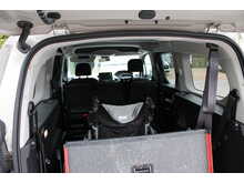 Peugeot Rifter Allure Allied Horizon Lwb 5 seat Wheelchair access car