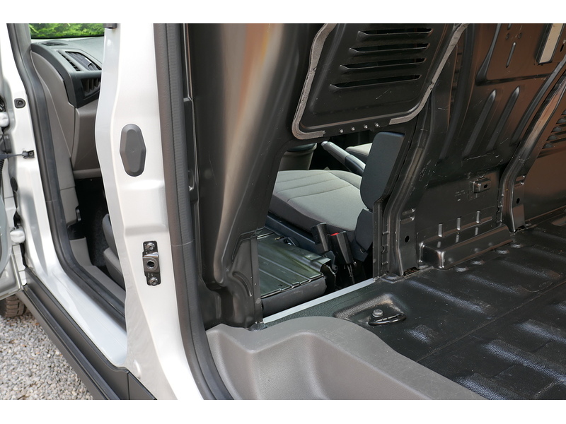 Ford 240 L1 Limited 100ps Euro 6 Diesel Van 1.5 5dr small van Manual Diesel