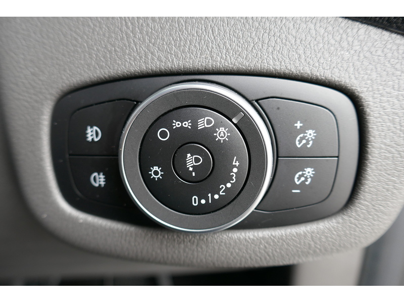 Ford 240 L1 Limited 100ps Euro 6 Diesel Van 1.5 5dr small van Manual Diesel