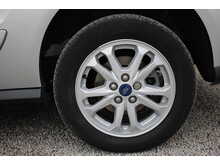 Ford Transit Connect 240 L1 Limited 100ps Euro 6 Diesel Van