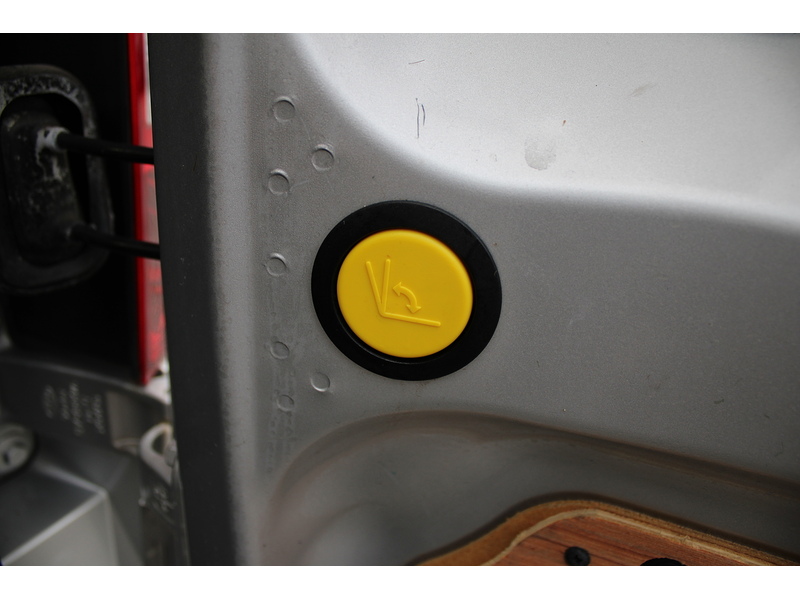 Ford 240 L1 Limited 100ps Euro 6 Diesel Van 1.5 5dr small van Manual Diesel