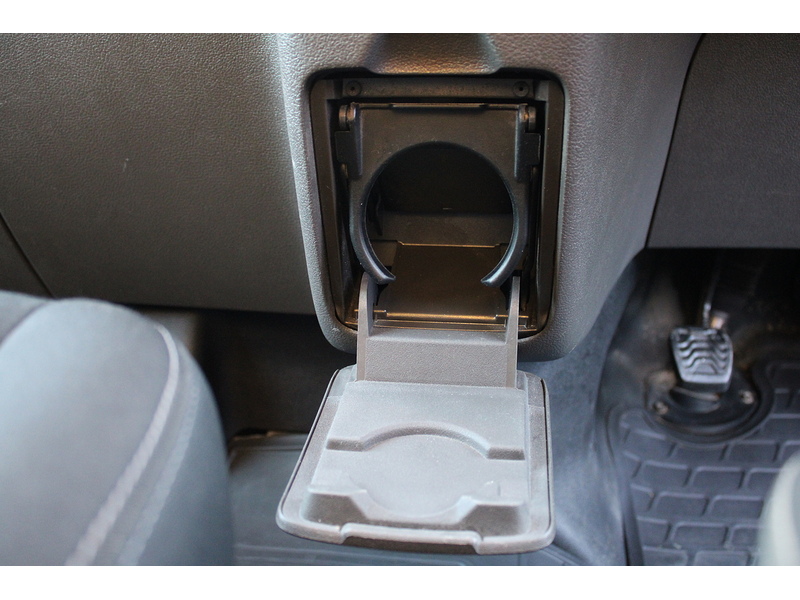 Ford 300 L2 Limited 130ps Euro 6 Diesel van - LOAD AREA SECURITY LOCKS & PLATES 2.0 5dr medium van Manual Diesel