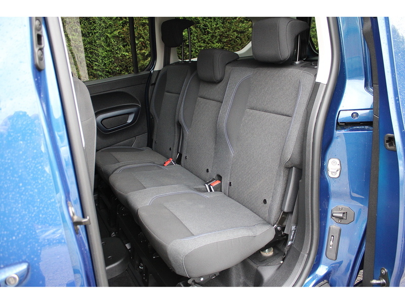 Peugeot Allied Horizon Allure - RARE Automatic 5 seater plus one wheelchair 1.5 5dr WAV Automatic Diesel