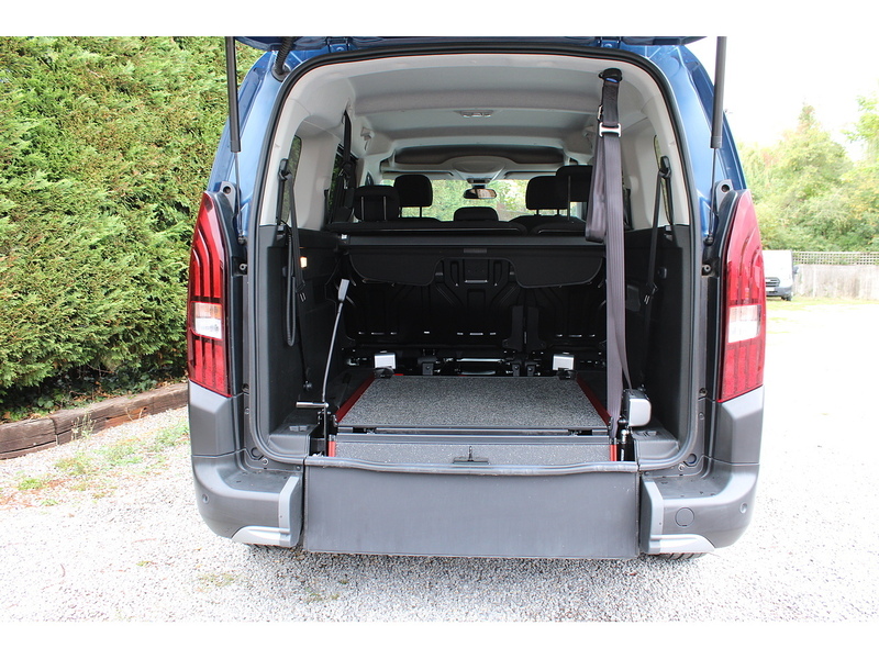 Peugeot Allied Horizon Allure - RARE Automatic 5 seater plus one wheelchair 1.5 5dr WAV Automatic Diesel