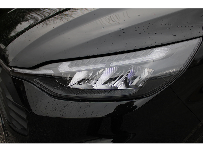 Ford 280 L1 Limited 136ps Euro 6 Diesel Van 2.0 5dr medium van Manual Diesel