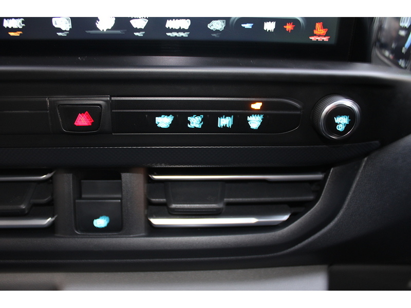 Ford 280 L2 Limited 136ps Euro 6 Diesel Van - IN STOCK - Long Ford warranty 2.0 5dr medium van Manual Diesel