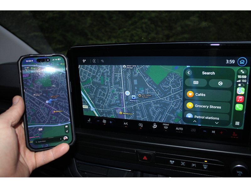 Ford 280 L2 Limited 136ps Euro 6 Diesel Van - IN STOCK - Long Ford warranty 2.0 5dr medium van Manual Diesel