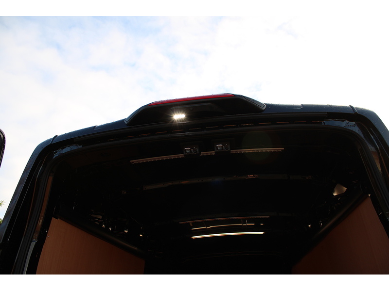 Ford 350 L3 H3 Limited Automatic 165ps Euro 6 - Low miles 2.0 5dr large van Automatic Diesel