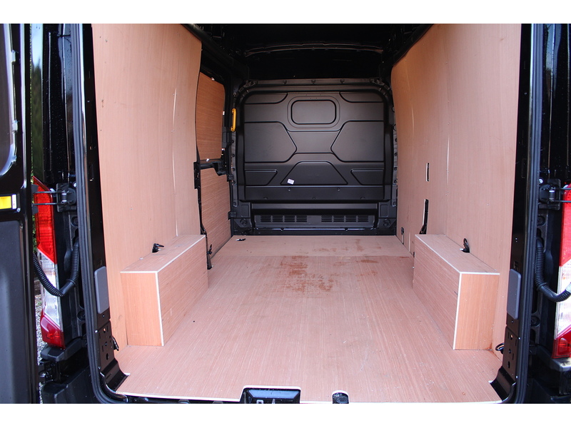 Ford 350 L3 H3 Limited Automatic 165ps Euro 6 - Low miles 2.0 5dr large van Automatic Diesel