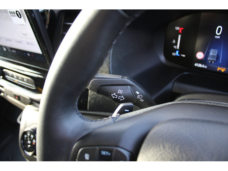 Ford 350 L3 H3 Limited Automatic 165ps Euro 6 - Low miles 2.0 5dr large van Automatic Diesel