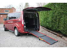 Ford Tourneo Custom Allied Independence RS 3+3 Auto - Versatile wheelchair access van