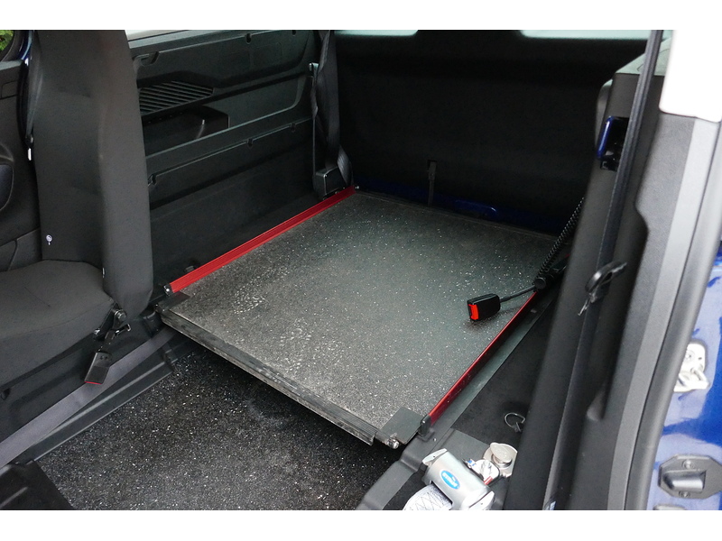 Peugeot Allure Allied Horizon RARE Petrol Automatic wheelchair access car 1.2 5dr WAV Automatic Petrol