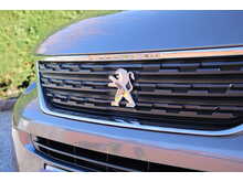 Peugeot Rifter Allure Allied Horizon RARE Petrol Automatic wheelchair access car