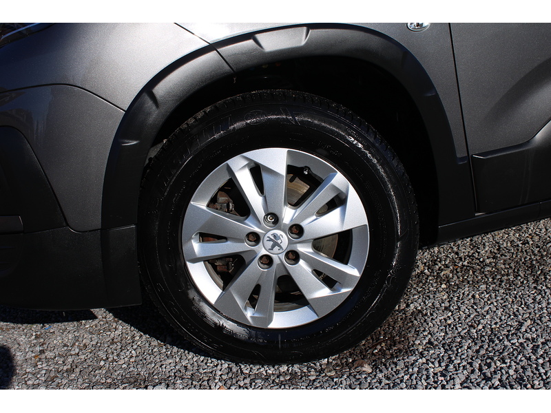 Peugeot Allure Allied Horizon RARE Petrol Automatic wheelchair access car 1.2 5dr WAV Automatic Petrol