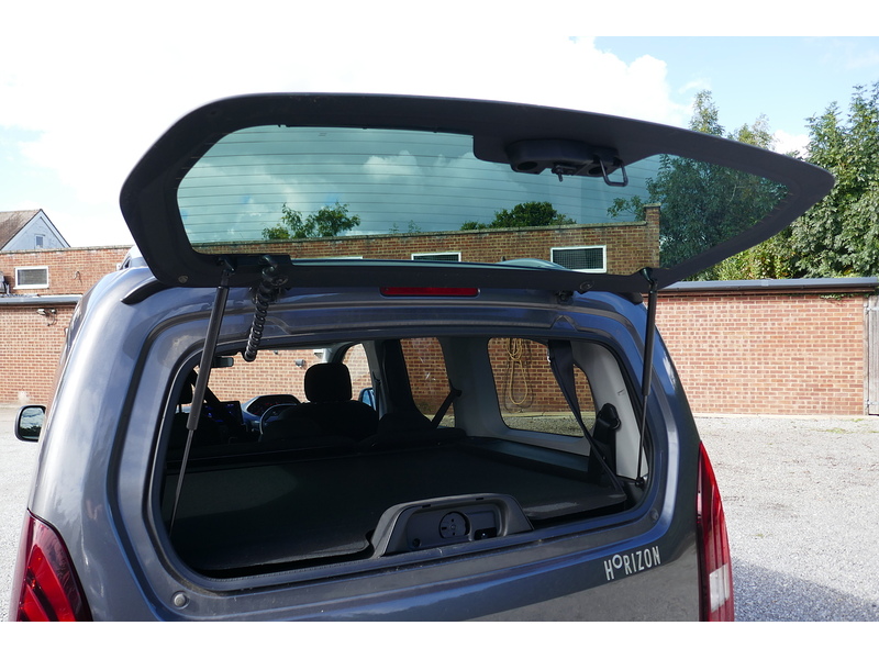 Peugeot Allied Horizon RS Lwb 5 seat plus one Wheelchair 1.5 5dr WAV Manual Diesel