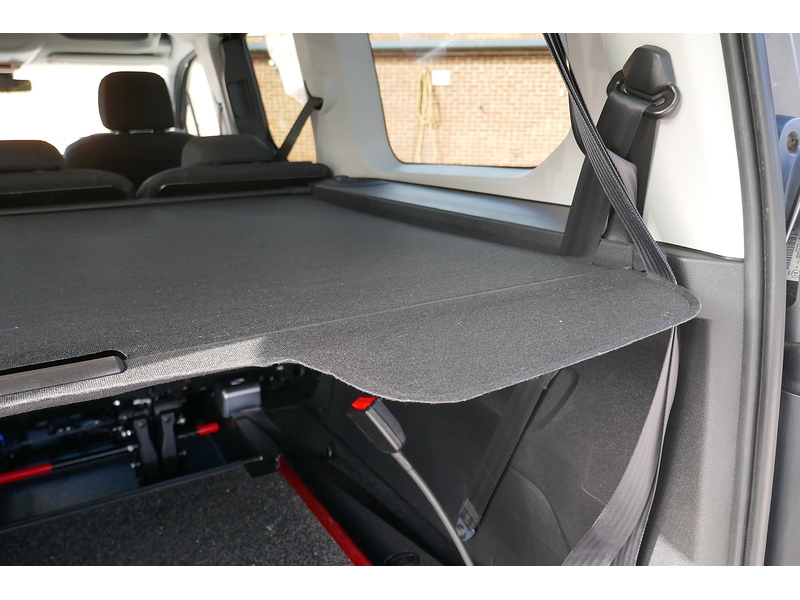 Peugeot Allied Horizon RS Lwb 5 seat plus one Wheelchair 1.5 5dr WAV Manual Diesel