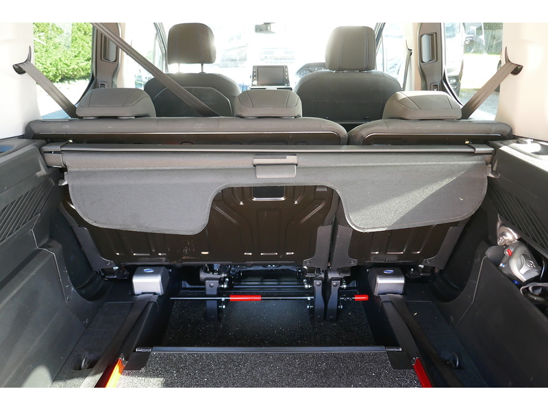 Peugeot Allied Horizon RS Lwb 5 seat plus one Wheelchair 1.5 5dr WAV Manual Diesel