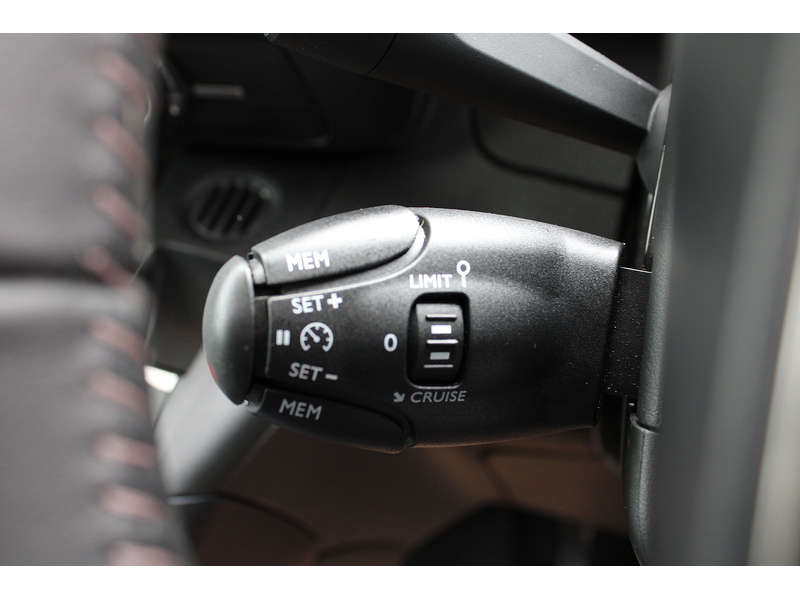 Peugeot Allied Horizon RS Lwb 5 seat plus one Wheelchair 1.5 5dr WAV Manual Diesel