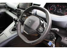 Peugeot Rifter Liied Horizon RS Lwb 5 seat plus one Wheelchair