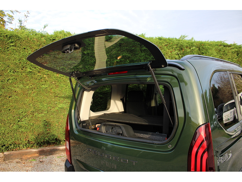 Peugeot GT Allied Horizon Automatic Wheelchair access car 1.5 5dr WAV Automatic Diesel