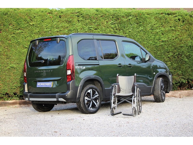Peugeot GT Allied Horizon Automatic Wheelchair access car 1.5 5dr WAV Automatic Diesel