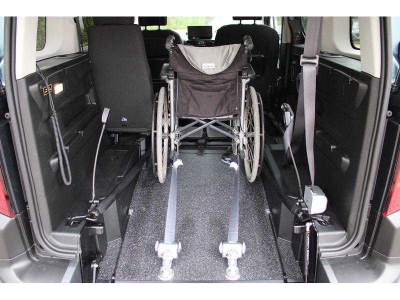 Peugeot GT Allied Horizon Automatic Wheelchair access car 1.5 5dr WAV Automatic Diesel