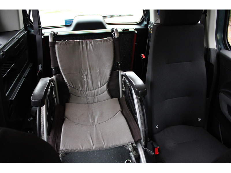 Peugeot GT Allied Horizon Automatic Wheelchair access car 1.5 5dr WAV Automatic Diesel