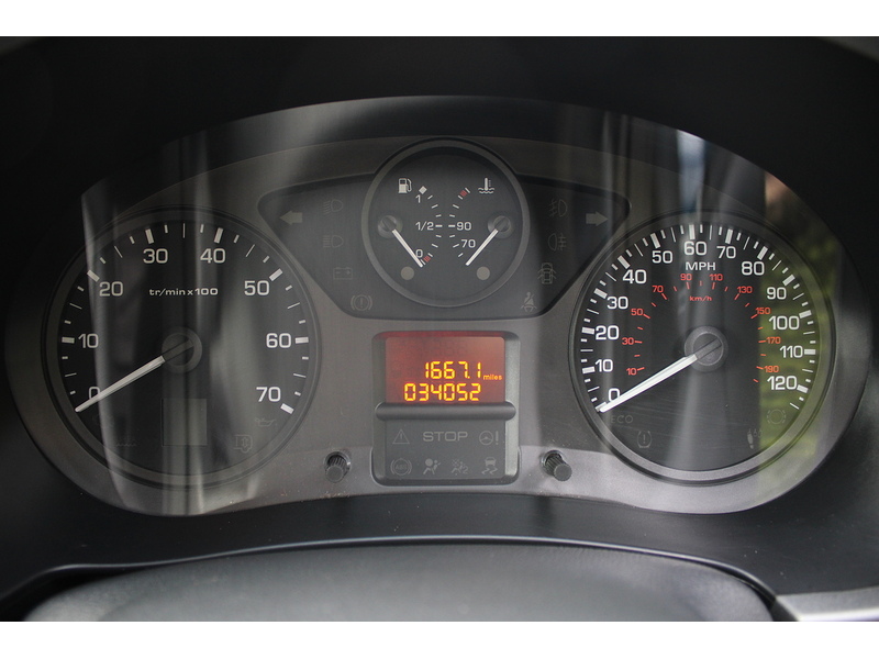 Peugeot BlueHDi Allure Automatic 5 seater Allied Horiozon plus one wheelchair 1.6 5dr MPV Automatic Diesel