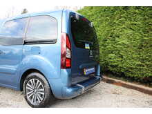 Peugeot Partner Tepee BlueHDi Allure Automatic 5 seater Allied Horiozon plus one wheelchair