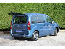 Peugeot Partner Tepee BlueHDi Allure Automatic 5 seater Allied Horiozon plus one wheelchair