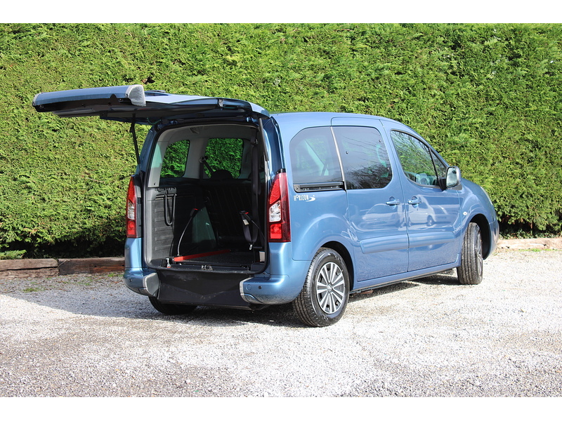 Peugeot BlueHDi Allure Automatic 5 seater Allied Horiozon plus one wheelchair 1.6 5dr MPV Automatic Diesel