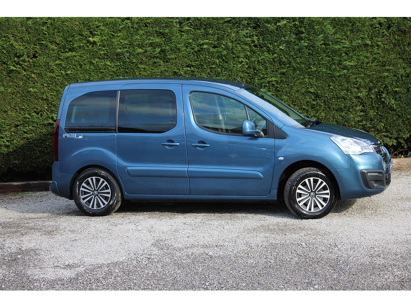 Peugeot BlueHDi Allure Automatic 5 seater Allied Horiozon plus one wheelchair 1.6 5dr MPV Automatic Diesel