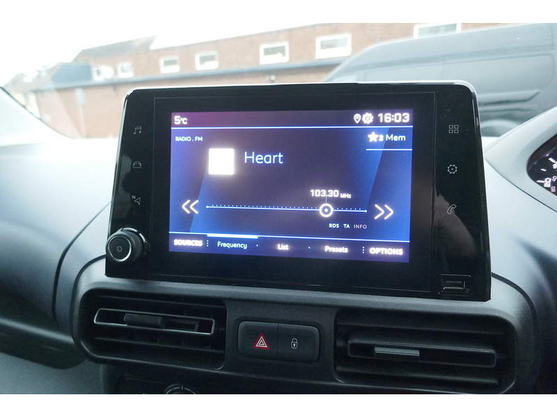 Peugeot Allied Horizon RE - 3 seat wheelchair access car 1.5 5dr WAV Automatic Diesel