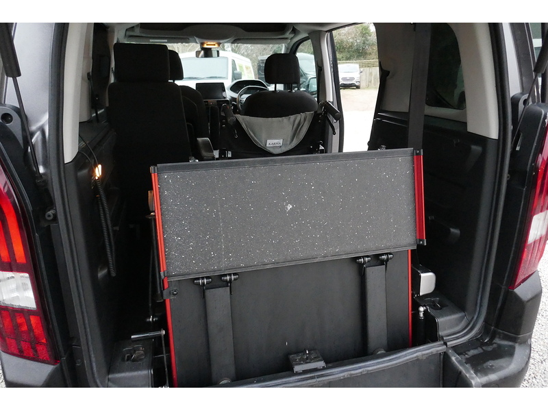 Peugeot Allied Horizon RE - 3 seat wheelchair access car 1.5 5dr WAV Automatic Diesel