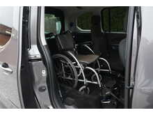 Peugeot Rifter Allied Horizon RE - 3 seat wheelchair access car