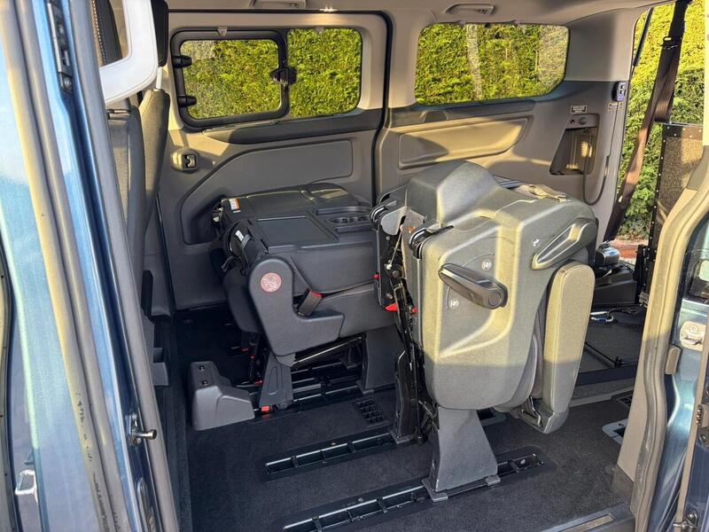 Ford Allied Independence RS - 6 seats plus one wheelchair - New style fold flat ramp 2.0 5dr Minibus Manual Diesel