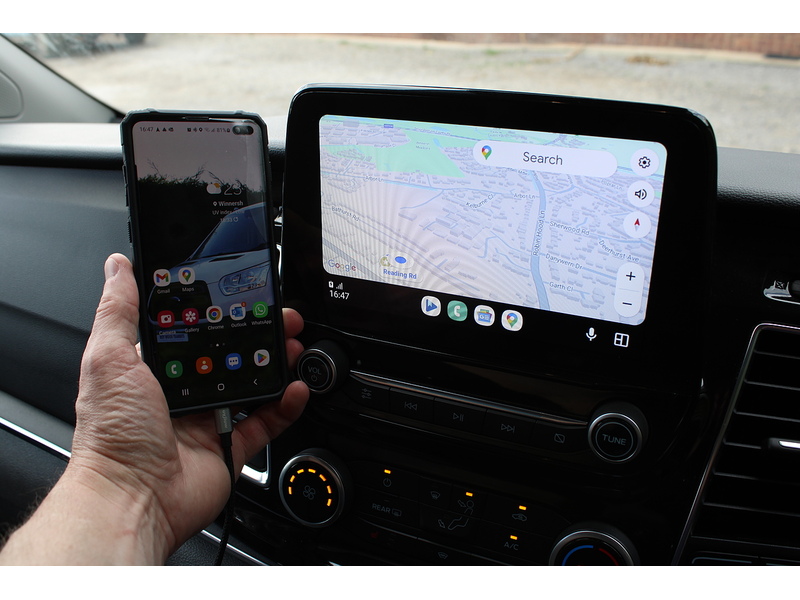 Ford Automatic GM Quantum Wheelchair access car, Turney electric passenger seat 2.0 5dr WAV Automatic Diesel