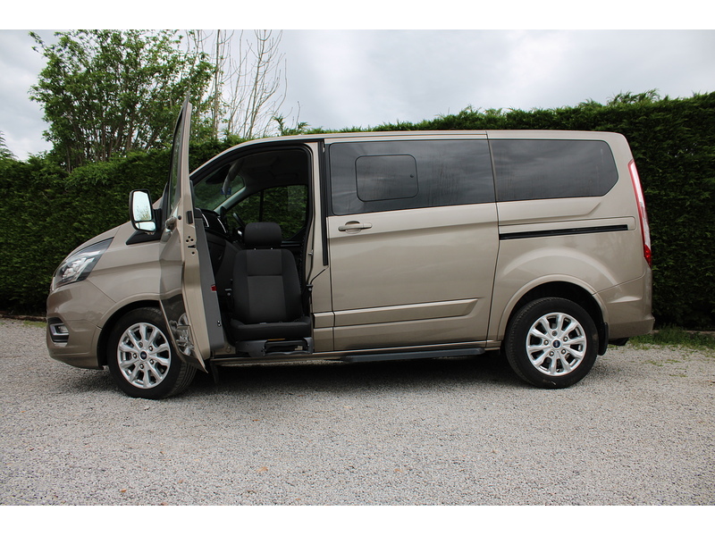 Ford Automatic GM Quantum Wheelchair access car, Turney electric passenger seat 2.0 5dr WAV Automatic Diesel