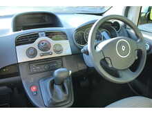 Renault Kangoo Expression - 3 seat wheelchair car - Automotive conversion