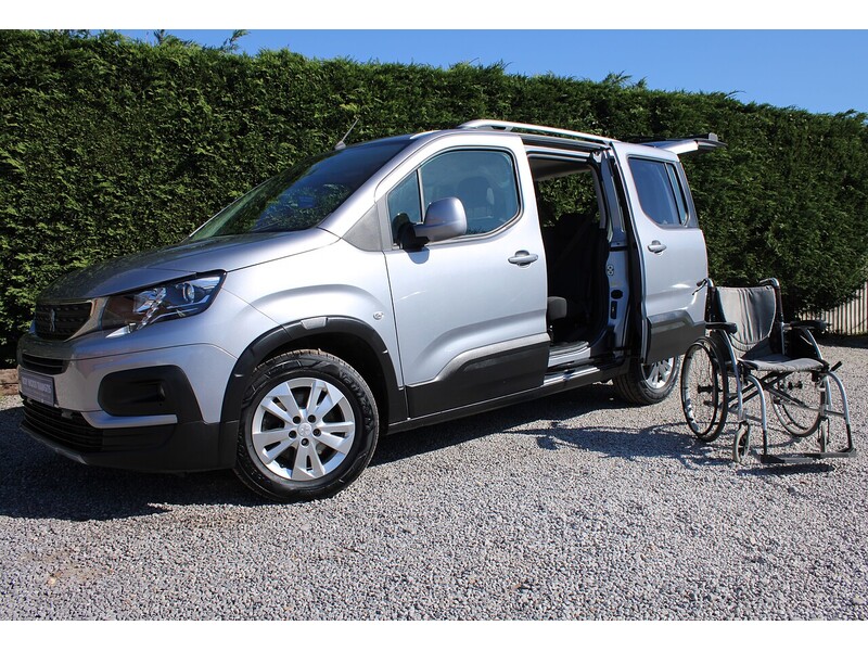 Peugeot Allied Horizon RS Swb 5 seater or wheelchair - RARE Petrol Auto 1.2 5dr WAV Automatic Petrol