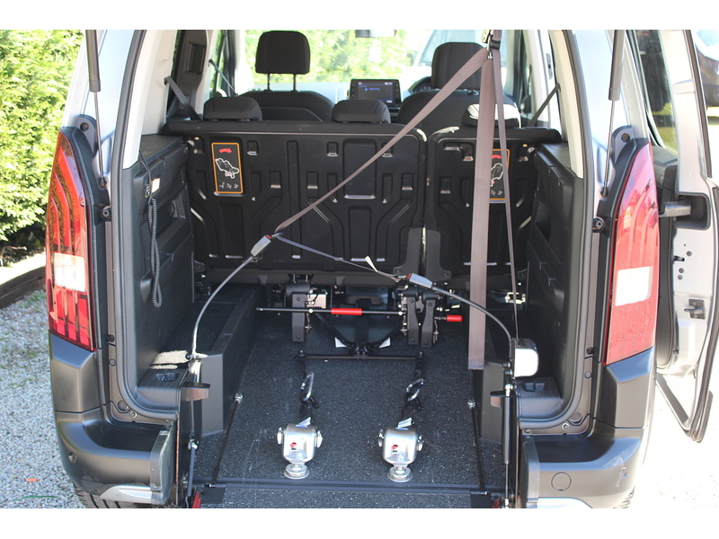 Peugeot Allied Horizon RS Swb 5 seater or wheelchair - RARE Petrol Auto 1.2 5dr WAV Automatic Petrol