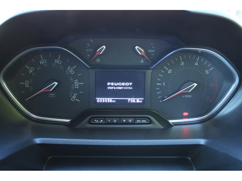 Peugeot Allied Horizon RS Swb 5 seater or wheelchair - RARE Petrol Auto 1.2 5dr WAV Automatic Petrol