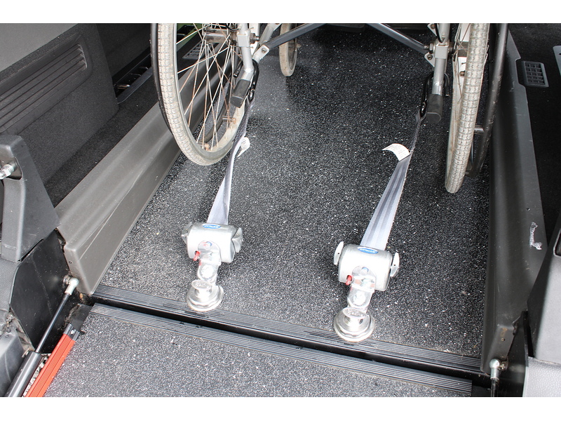 Ford Allied Independence RS 3 + 3 Plus wheelchair - fantastic versatile car 2.0 5dr Minibus Manual Diesel