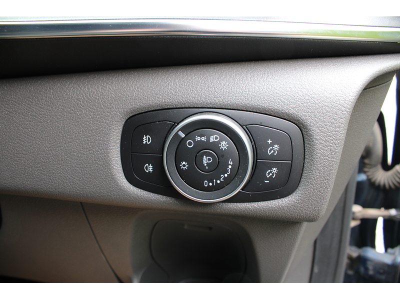 Ford Allied Independence RS 3 + 3 Plus wheelchair - fantastic versatile car 2.0 5dr Minibus Manual Diesel